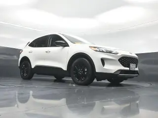 Ford Escape Hybrid 2020 SE Sport 4dr SUV