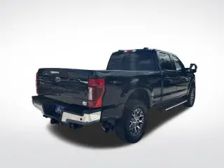 Ford F-250 Super Duty 2021 4x4 Lariat 4dr Crew Cab 6.8 ft. SB Pickup
