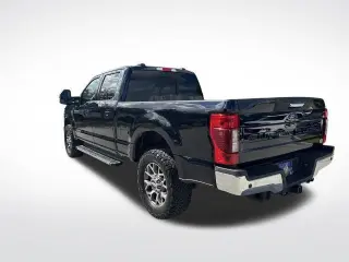 Ford F-250 Super Duty 2021 4x4 Lariat 4dr Crew Cab 6.8 ft. SB Pickup