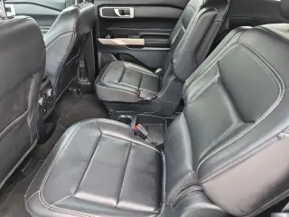 Ford Explorer 2021 AWD XLT 4dr SUV