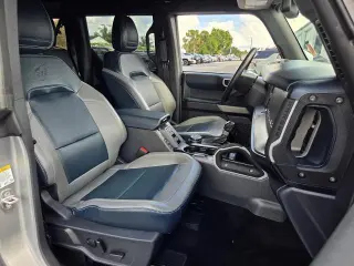 Ford Bronco 2021 4x4 Outer Banks 4dr SUV