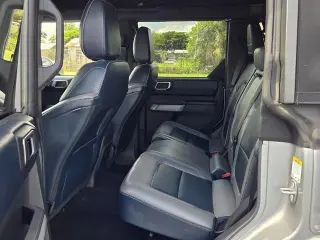 Ford Bronco 2021 4x4 Outer Banks 4dr SUV