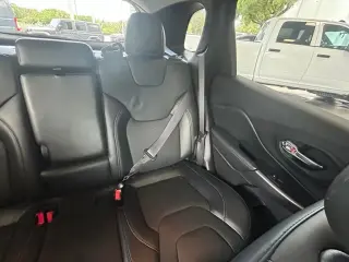 Jeep Cherokee 2020 Limited 4dr SUV