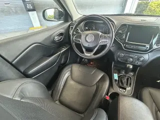 Jeep Cherokee 2020 Limited 4dr SUV