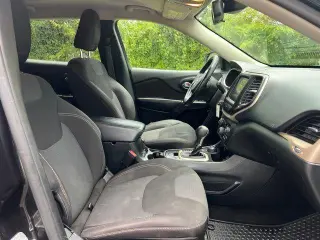 Jeep Cherokee 2015 4x4 Latitude 4dr SUV
