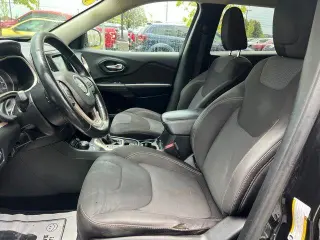 Jeep Cherokee 2015 4x4 Latitude 4dr SUV