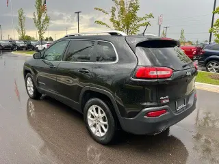 Jeep Cherokee 2015 4x4 Latitude 4dr SUV