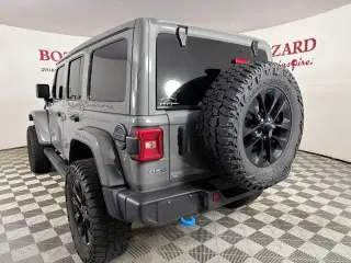 Jeep Wrangler Unlimited 2022 4x4 Sahara 4xe SUV de 4 puertas