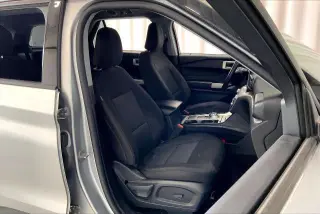 Ford Explorer 2023 XLT SUV de 4 puertas