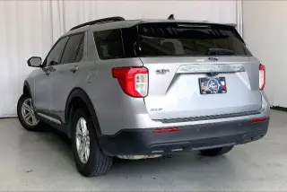 Ford Explorer 2023 XLT SUV de 4 puertas