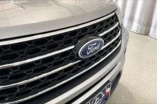 Ford Explorer 2022 XLT SUV de 4 puertas