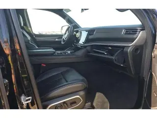 Jeep Wagoneer L 2024 4x4 Serie III SUV de 4 puertas
