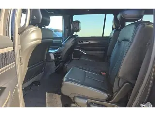 Jeep Wagoneer L 2024 4x4 Serie III SUV de 4 puertas