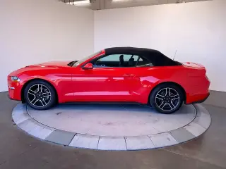 Ford Mustang 2023 EcoBoost 2 puertas Convertible