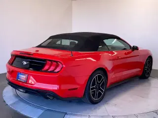 Ford Mustang 2023 EcoBoost 2 puertas Convertible