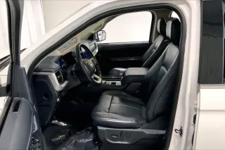 Ford Expedition 2022 4x2 XLT SUV de 4 puertas