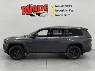 Jeep Grand Cherokee L 2024 4x4 Laredo SUV de 4 puertas