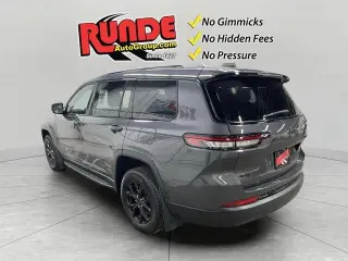 Jeep Grand Cherokee L 2024 4x4 Laredo SUV de 4 puertas