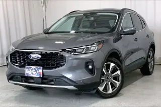 Ford Escape 2024 AWD Platinum SUV de 4 puertas