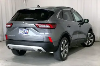 Ford Escape 2024 AWD Platinum SUV de 4 puertas