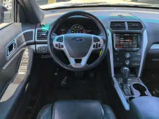 Ford Explorer 2015 XLT 4x4 SUV