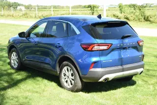 Ford Escape 2023 con tracción en las cuatro ruedas, Active 4dr SUV