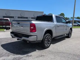 Ram 1500 2025 4x4 Laramie 4dr Crew Cab 5.6 ft. SB Pickup