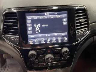 Jeep Grand Cherokee 2021 4x4 Laredo E SUV de 4 puertas