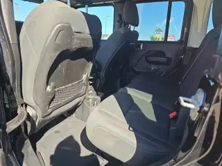 Jeep Wrangler 2025 4x4 Rubicon 4dr SUV