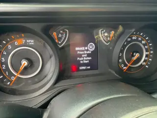 Jeep Wrangler 2024 4x4 Sport 4dr SUV