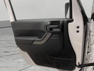 Jeep Wrangler Unlimited 2017 4x4 Sport SUV de 4 puertas