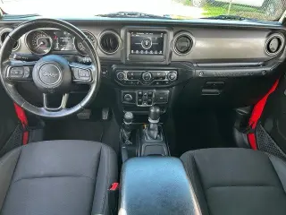 Jeep Wrangler Unlimited 2022 4x4 Willys Sport 4dr SUV