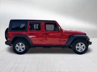 Jeep Wrangler Unlimited 2022 4x4 Willys Sport 4dr SUV
