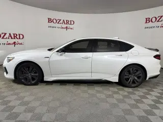 Acura TLX 2022 SH-AWD 4 puertas Sedán con paquete A-SPEC