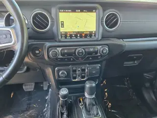 Jeep Wrangler Unlimited 2022 4x4 High Altitude 4xe 4dr SUV