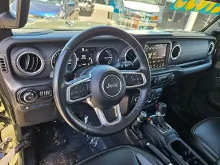 Jeep Wrangler Unlimited 2022 4x4 High Altitude 4xe 4dr SUV