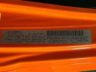 Jeep Wrangler Unlimited 2018 4x4 Sport S 4p SUV (lanzamiento medio del año)