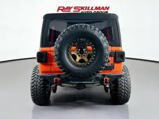 Jeep Wrangler Unlimited 2018 4x4 Sport S 4p SUV (lanzamiento medio del año)
