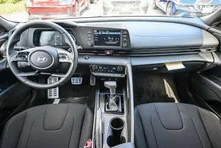 Hyundai ELANTRA 2026 SEL Sport 4dr Sedan
