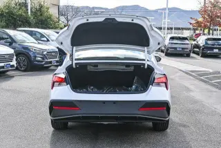 Hyundai ELANTRA 2026 SEL Sport 4dr Sedan