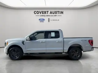 Ford F-150 2023 4x4 Platinum 4dr SuperCrew 6.5 ft. SB