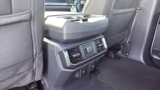 Ford F-150 2023 4x4 Platinum 4dr SuperCrew 6.5 ft. SB