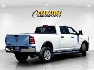 Ram 2500 2024 4x4 Big Horn 4dr Crew Cab 6.3 ft. SB Pickup