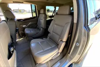 GMC Yukon XL 2019 4x2 SLT 4dr SUV