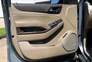 GMC Yukon XL 2019 4x2 SLT 4dr SUV
