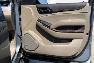 GMC Yukon XL 2019 4x2 SLT 4dr SUV