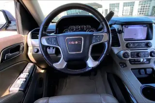 GMC Yukon XL 2019 4x2 SLT 4dr SUV