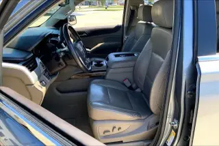 GMC Yukon XL 2019 4x2 SLT 4dr SUV