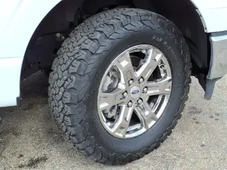 Ford F-150 2023 4x4 XLT 4dr SuperCrew 6.5 ft. SB