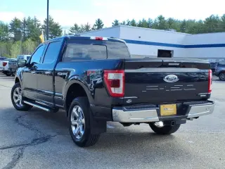 Ford F-150 2022 4x4 Platinum 4dr SuperCrew 5.5 ft. SB